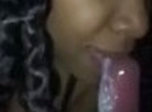 Real eater She knows wud she doin