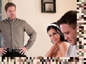 Hotel Manager Catches His Employer Fucking a Big-breasted Maid Jasmine Jae and He Joins for Balls