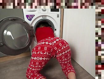 Christmas Gift for Step Son - Step Mom Stuck in Washing Machine!