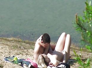 Groß titten, Nudist, Dilettant, Blasen, Junge, Schwer, Selbst gefertigt, Wichsen, Paar, Strand