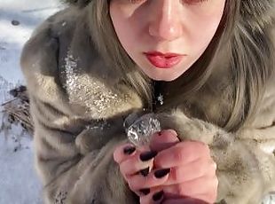 Utendørs, Russisk, Blowjob, Pov, Cum, Blond, Fingret (Pretty), Sperm, Pikk, Suging