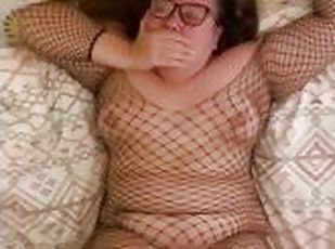 NERDY CHUBBY SLUT FROM TINDER FUCKED BY STRANGER ON FIRST DATE