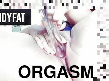 Masturbate pussy to orgasm. (Close up video) [Amateur]