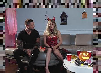 Stunning Ivy Wolfe delights in a costumed Halloween dicking