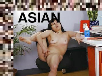 Petite Asian Nymph Pussy Rubbing