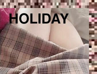 holiday masturbation  ????????