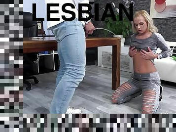 pisandu-se, pasarica, tasnit, bunaciuni, lesbiana, adolescenta, hardcore, laba, tanar18, blonda