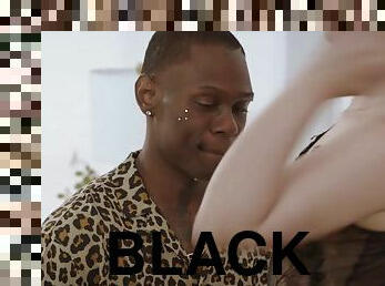 College blonde hooks up with the biggest black cock she ever saw