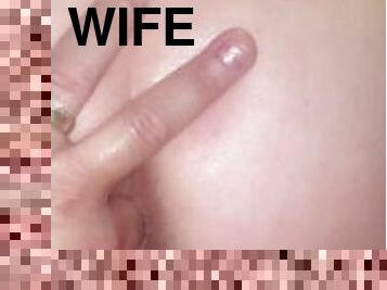Wife Vibing