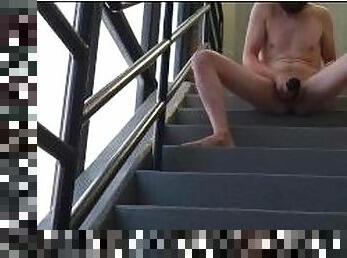 Risky stairwell cum