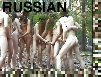 en-plein-air, russe, anal, branlette, vintage, sexe-de-groupe, bisexuels