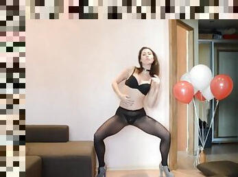 Sexy Vic Dancing in Black Pantyhose 4