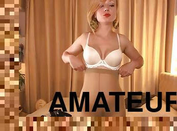 tettone, amatoriali, vintage, classici, masturazione-con-dita, bionde, biancheria-intima