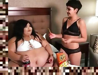 SSBBW Brianna feeding a skinny girl.mp4