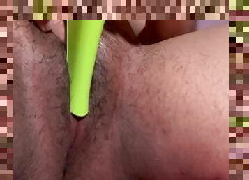 clitoris, grasa, imens-huge, masturbare-masturbation, orgasm, pasarica, bunaciuni, laba, bbw, cu-degetelul