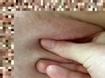 Wet & sloppy fingering by my lover ????