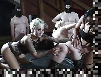 German GangBang Party - Lick the Cock Clean