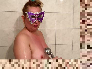 Zara Takes A Bath In The Hotel Bath In Her Lingerie