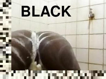 Black boy shaking his ass in the shower