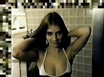 Tssia Camargo she was 22 years old in this scene in Amor de Perverso 1982