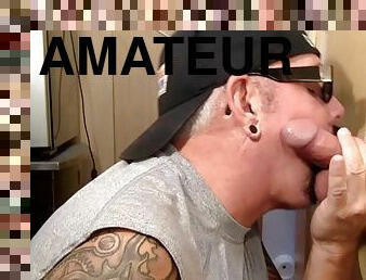 amatoriali, pompini, gay, seghe, pov, buchi-nella-parete, sperma, tatuaggi, succhiaggi