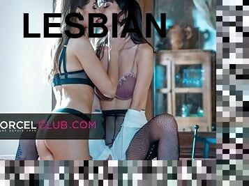 великі-цицьки, мастурбація, оргазм, мила, лесбіянка-lesbian, француженка, фінгеринг, панчохи, жіноча-білизна, цицьки