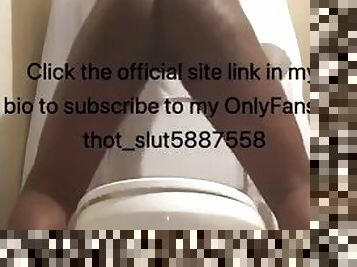 Skipping school to twerk  on the toilet while pouring piss on my fat ass