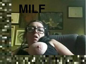 Horny milf desperate insertion shampoo bottle