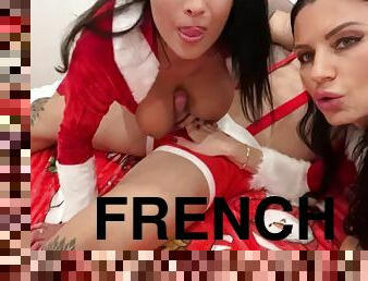 Merry Christmas with two French milfs