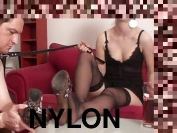 laba, bdsm, slclav, picioare, bondage, bruneta, nylon