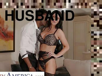 Jasmine Jae In Gets Fucked By Her Husbands Boss