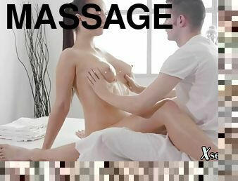 Massage girl penetrated in wet pussy by dirty fucker