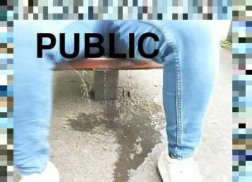 My new VERY HOT public pissing jeans (60FPS