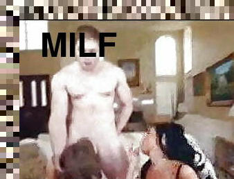 MILF Knows how to Please - RealMilfDates.com