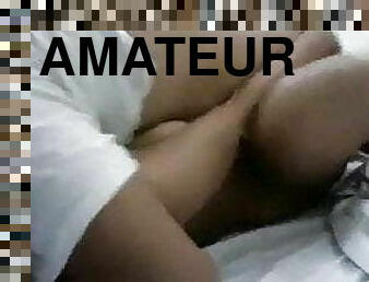 amateur, fellation, indien, ejaculation-interne, femme-habillée-mec-nu, pute, drôle, face-sitting