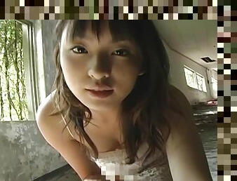 Hiraru Koto, hot Asian teen shows off in amateur hand work