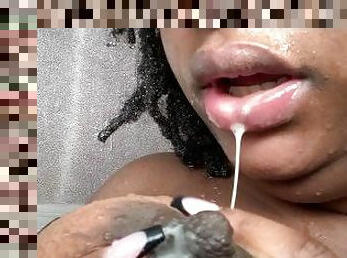 bañando, tetas-grandes, pezones, amateur, negra-ebony, madurita-caliente, natural, guapa, tetas, ducha