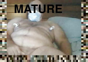 Big Mature Daddy Bear Wanking