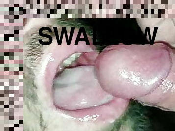 Swallow cum