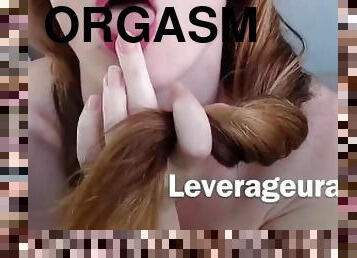 masturbation, orgasm, amatör, leksak, fingerknull, rödhårig, trosor, underkläder, petit, ensam