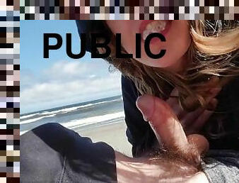 Stranger Public Blowjob and she swallows his load on the beach