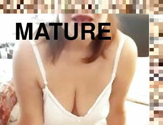 Mature woman masturbating with a dildo cumming & orgasming