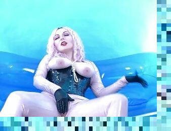 FemDom POV catsuit PVC fetish sexy video with MILF model