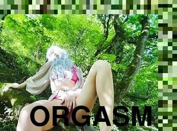 Beautiful forest elf gets her pussy orgasm around Rivendell