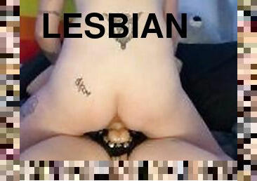 Naughty lesbians