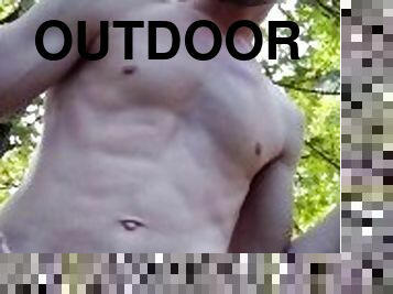 Outdoor Cum Close