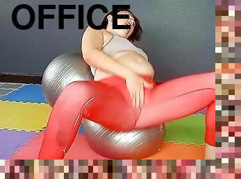 servitoare, masturbare-masturbation, birou-office, amatori, bunaciuni, milf, vedeta, fetish, sala, realitate