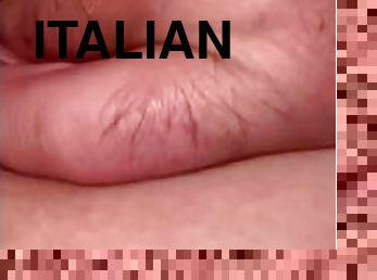 culi, masturbarsi, fichette, amatoriali, cazzi-enormi, mammine-mature, masturazione-con-dita, pov, strette, italiani