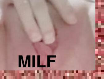 masturbation, orgasme, chatte-pussy, amateur, milf, maison, doigtage, horny, solo, rasé