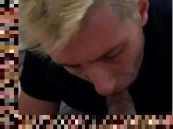 avsugning, gay, deepthroat, blond, bollar, twink, kuk, sugande